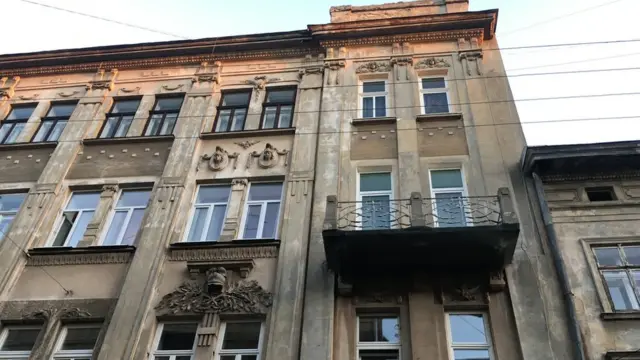 Львів, вул. Братів Рогатинців, 12