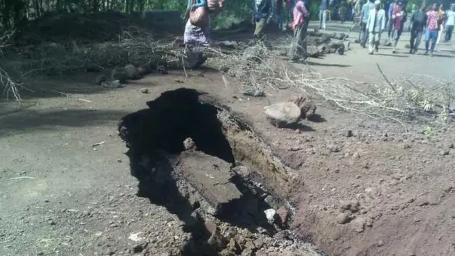 የተሰነጠቀው ዋና መንገድ