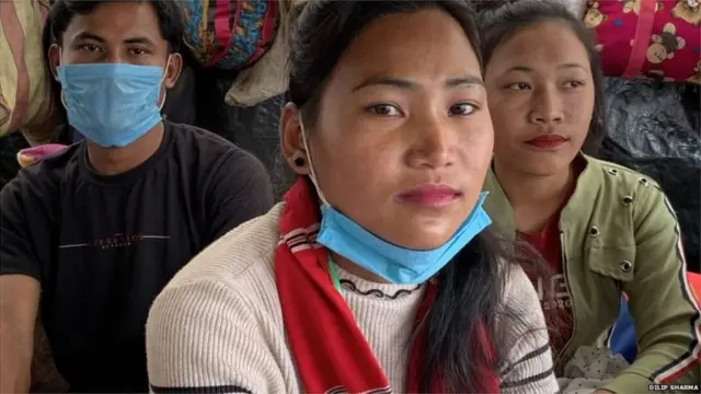 మిసింగ్ తెగ ప్రజల ధర్నా