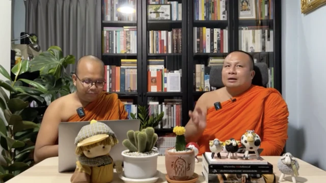 facebook/พระมหาไพรวัลย์ วรวณฺโณ