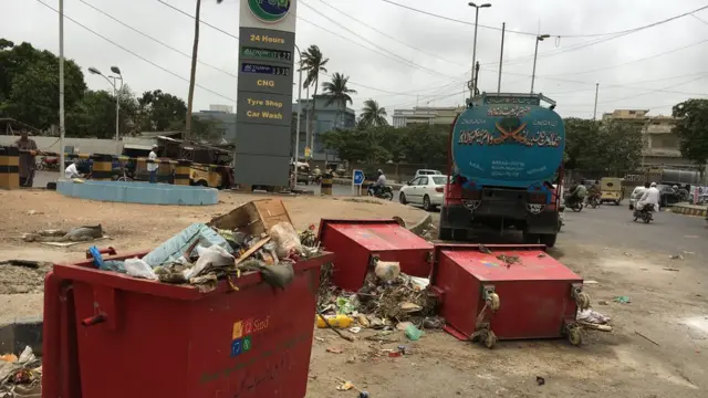 کراچی، کچرا