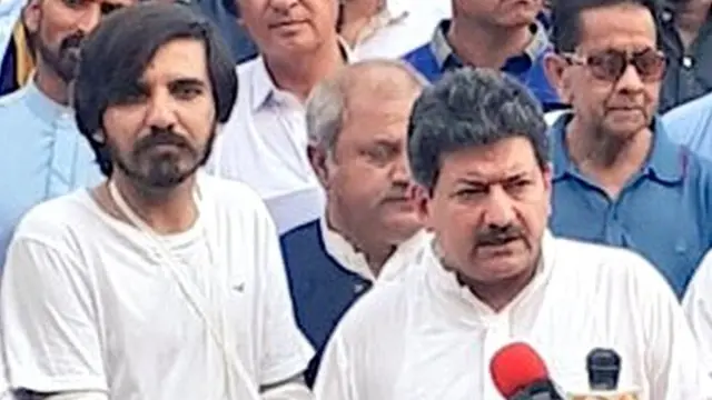 ٹوئٹر