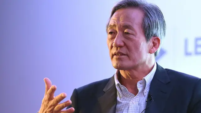 정몽준 전 국회의원이 2015년 런던에서 열린 스포츠 비즈니스 회의에 참석한 모습