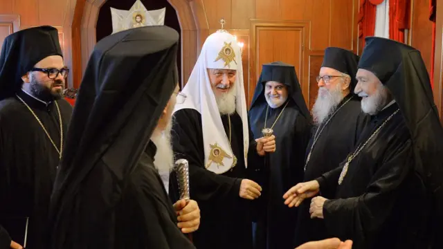 патриарх Московский и Всея Руси Кирилл в Стамбуле во время встечи с патриархом Константинопольским Варфоломеем