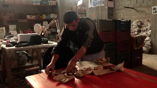 Arheolog Fadel Alatol čuva sve starine pronađene na Anthedonu