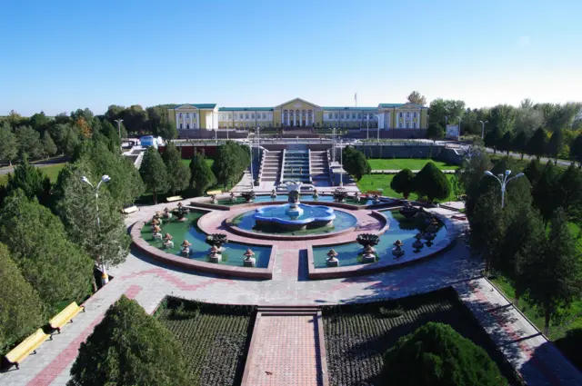 "Арбоб" қасри