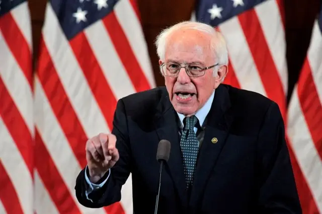 Ứng cử viên tổng thống Bernie Sanders tại cuộc vận động tranh cử ở New Hampshire