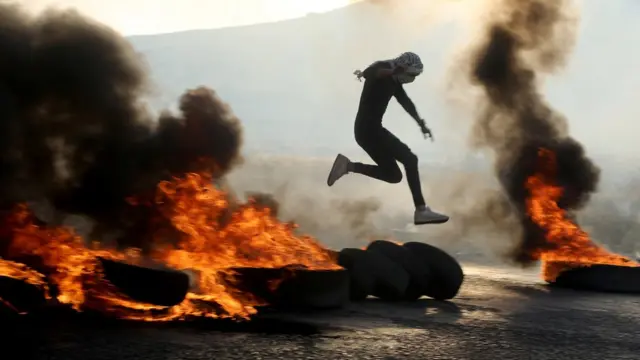 متظاهر فلسطيني.