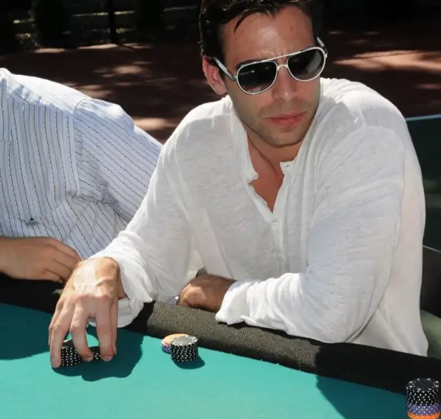 Olivije Baske, prikazan ranije u svojoj karijeri, sada je jedan od najboljih oči u oči trenera na svetu