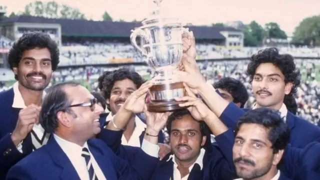 वर्ल्ड कप के साथ यशपाल शर्मा