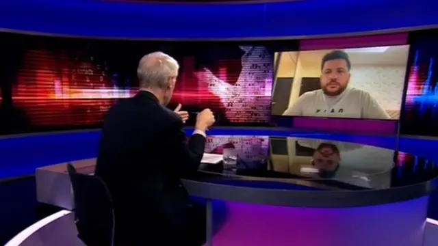 Стивен Сакур и Леонид Волков в программе HardTalk