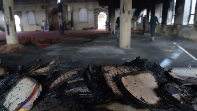 ઑગસ્ટ 2017માં પણ કાબુલની શિયા મસ્જિદ પર આત્મઘાતી હુમલો થયો હતો તે સમયની તસવીર