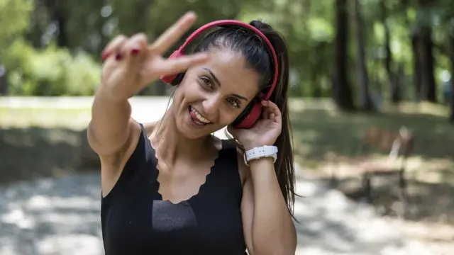 சோர்வும், அயர்ச்சியும் பெரும்பாலானவர்களுக்கு இருப்பதாக ஆய்வுகள் காட்டுகின்றன.