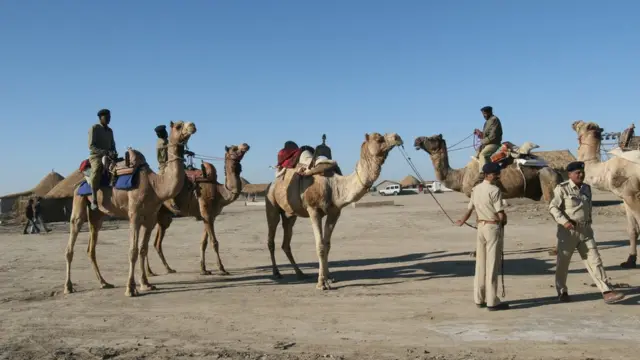 બોર્ડર પર ફરજ બજાવી રહેલા જવાનોની તસવીર