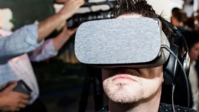 واقع افتراضي