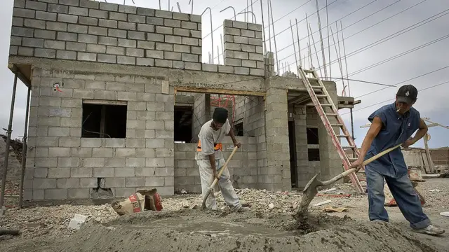 Trabalhadores da costrução civil