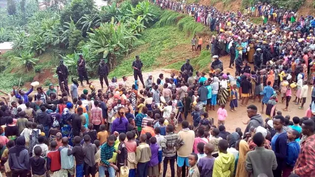 Abanshinzwe umutekano b'u Rwanda mu nkambi ya Kiziba