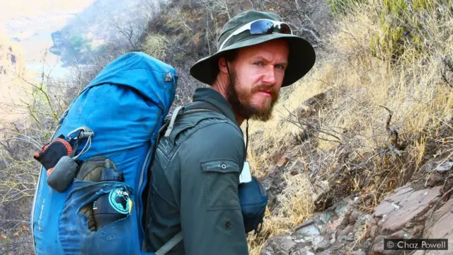 కొన్ని గంటలు నీరు లేకపోతే ఏమవుతుందో యాత్రికుడు చాజ్ పావెల్ కు అనుభవమైంది