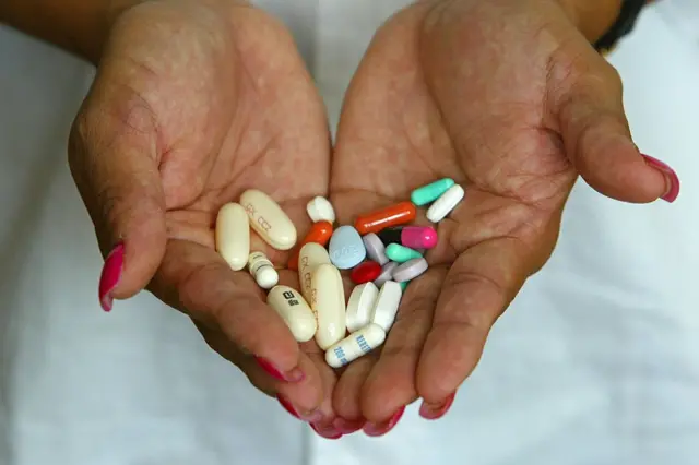 આર્વેદિક, ઍલોપેથી