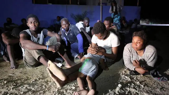 african migrants wey dem rescue for 2016