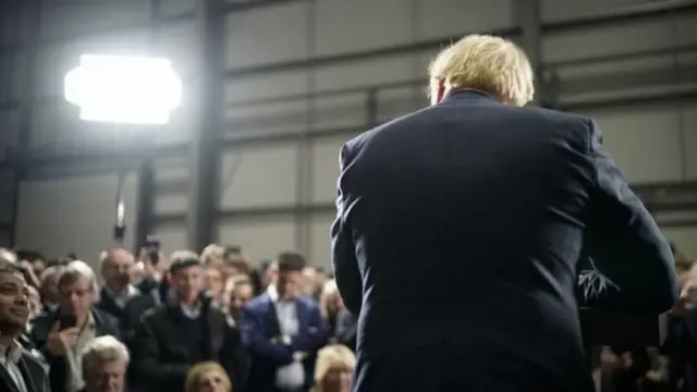 Boris Johnson akiwa Manchester