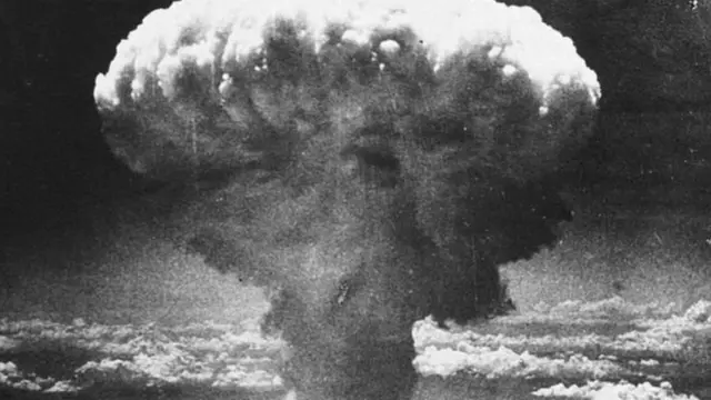 अणुबॉम्ब