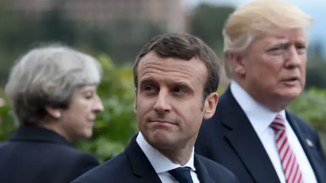 ترامپ مکرون می