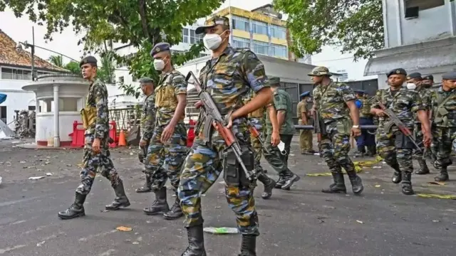 இலங்கை நெருக்கடி