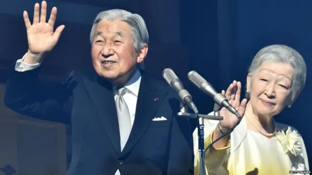 ਅਕੀਹੀਤੋ ਅਤੇ ਉਨ੍ਹਾਂ ਦੀ ਪਤਨੀ, ਮਿਚੀਕੋ, ਜਨਵਰੀ 2018 ਵਿੱਚ