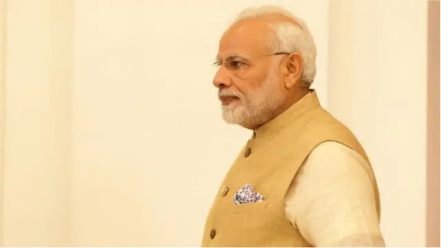 नरेंद्र मोदी