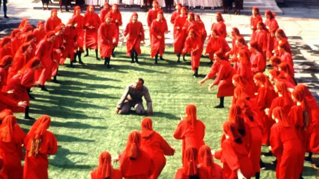 《使女的故事》