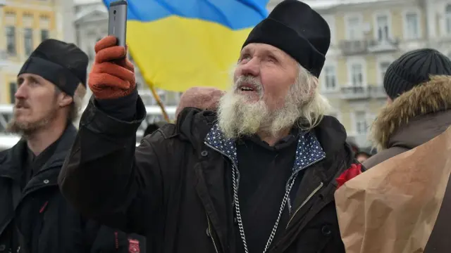 Перед собором