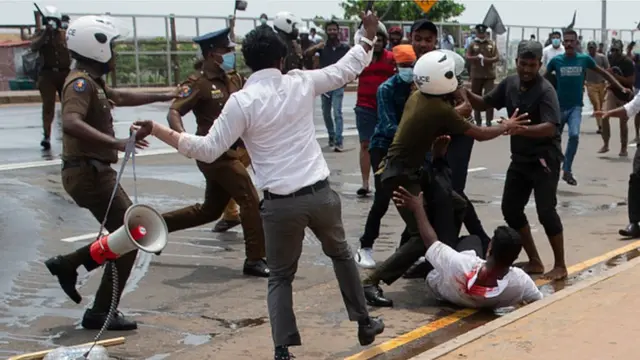 Насилие в Шри-Ланке