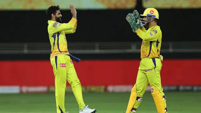 धोनी जडेजा