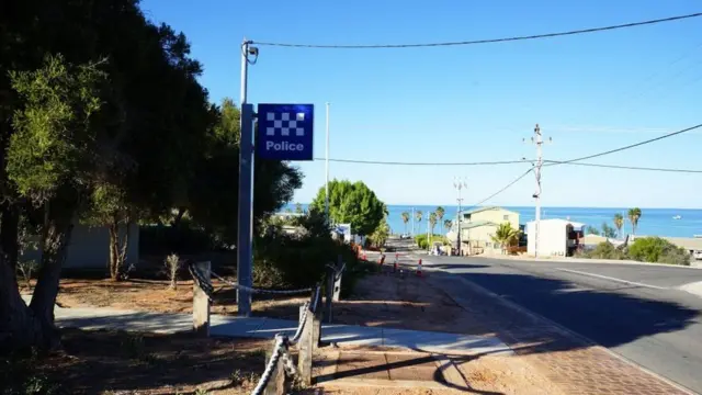 ઑસ્ટ્રેલિયામાં હવામાન ખાતાએ 'ભારે પવન ફૂંકાવાની અને ભારે વરસાદ'ની આગાહી કરી છે.