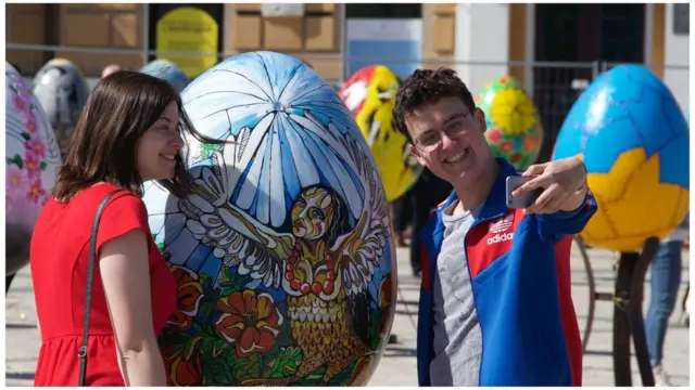 Виставка писанок на Софійській площі, 2017, Київ