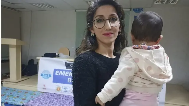 Hazar Özer Alp, eyleme sekiz aylık bebeğiyle katıldı