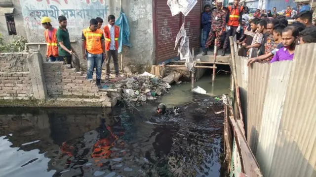 আশামনিকে উদ্ধারে টানা পঞ্চম দিনের মতো চলছে উদ্ধার অভিযান।