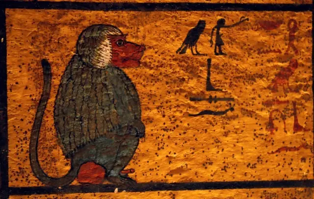 Pinturas en la tumba de Tutankamón.