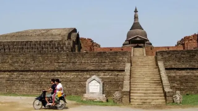 ကိုးသောင်းဘုရား မြောက်ဦး