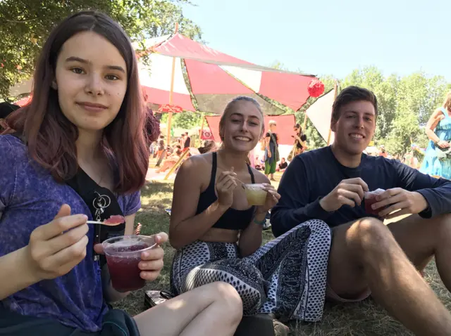 Alice, Madi e Bryce