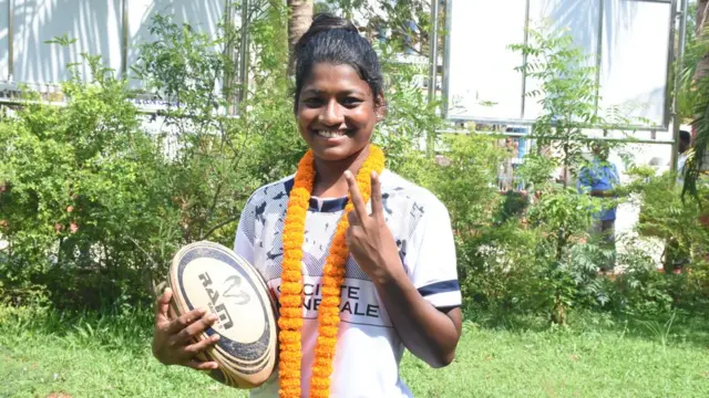 सुमित्रा नायक