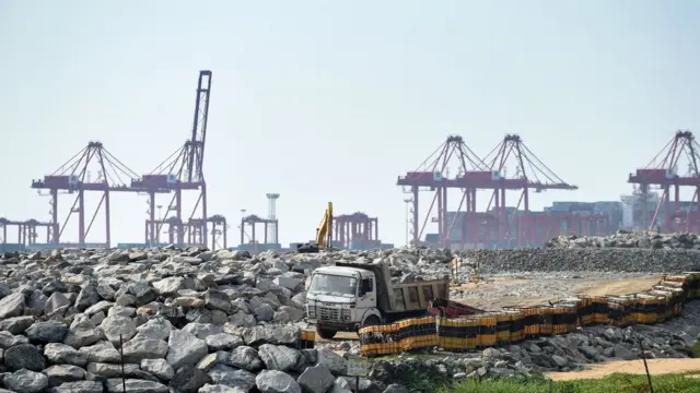 වරාය ව්‍යාපෘතිය