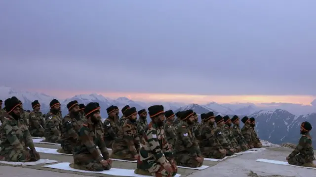 લાીન ઑફ કંટ્રોલ ખાતે જવાન