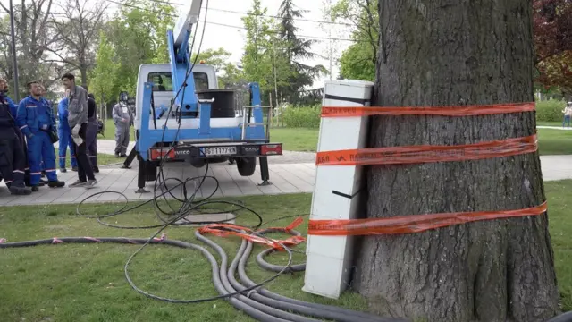 Pripreme za miting 19. aprila