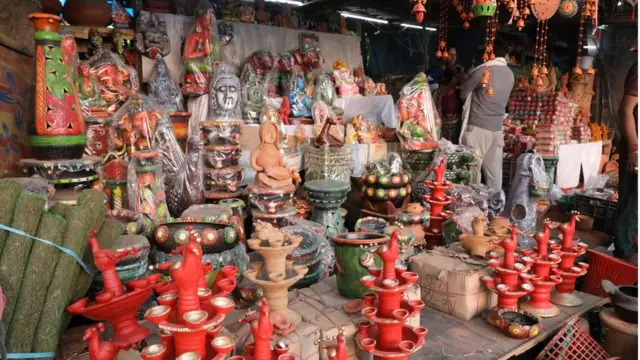 सरोजनी नगर