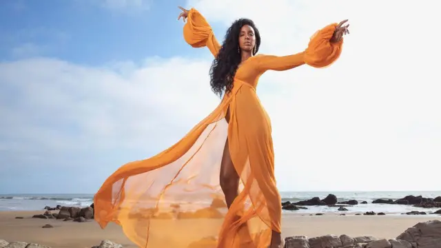 Kelly Rowland on Women's Health's cover