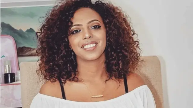 ሜሪ ኣብ ስቱድዮ