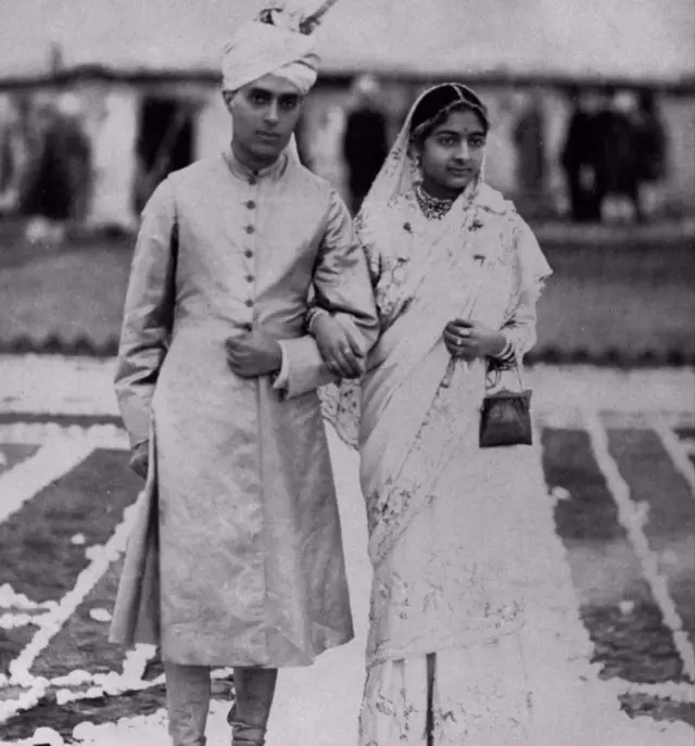 जवाहरलाल नेहरू और कमला नेहरू