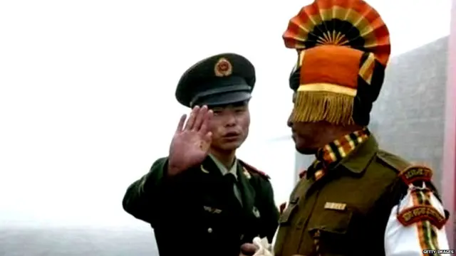चीन और भारत के सैनिक